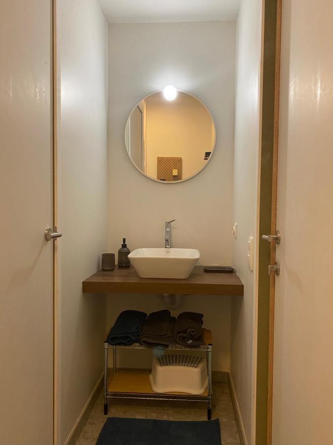 Studio Near Shopping K In K New Bright And Central Кортрейк Екстер'єр фото
