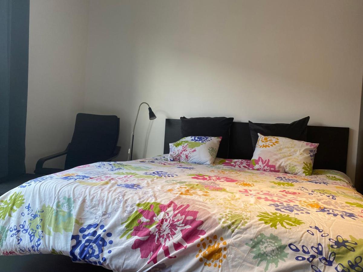 Studio Near Shopping K In K New Bright And Central Кортрейк Екстер'єр фото