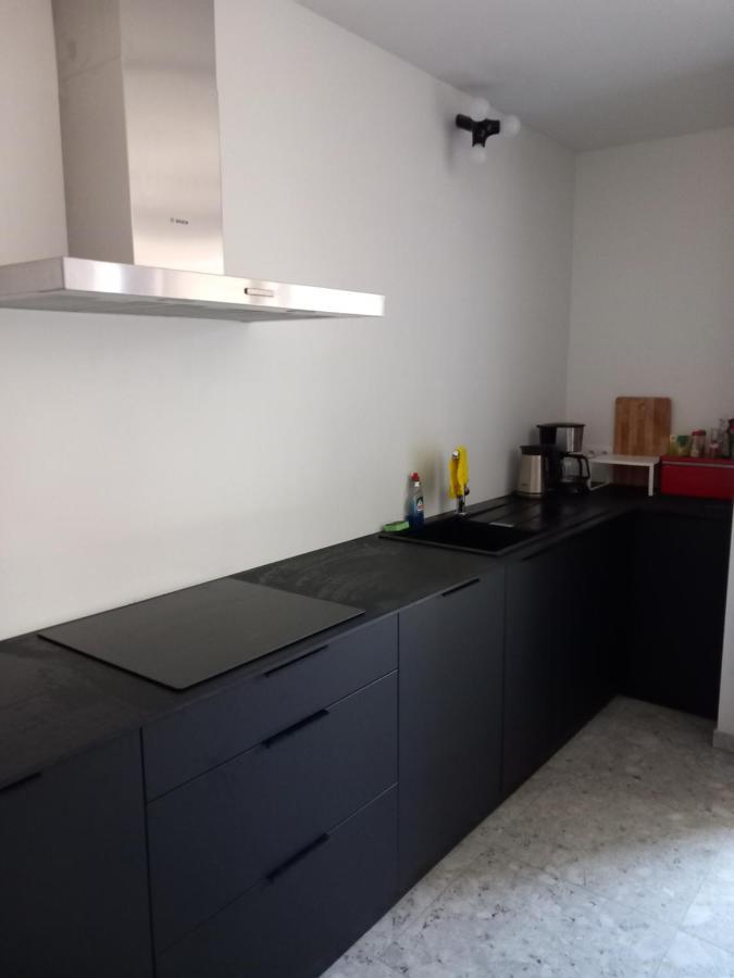 Studio Near Shopping K In K New Bright And Central Кортрейк Екстер'єр фото